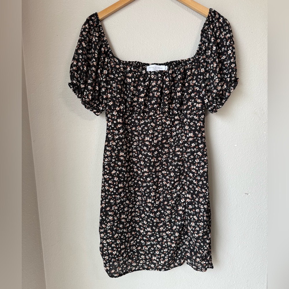 Nectar Clothing Floral Mini Dress Puff Sleeves Women Size Large Stretch Fabric